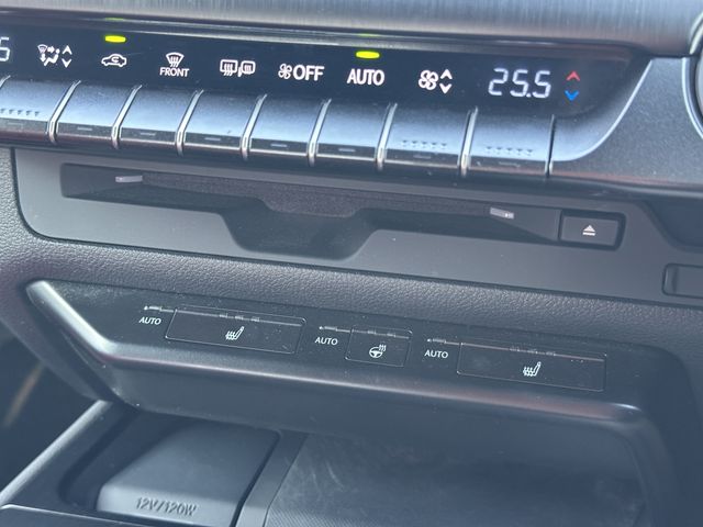 TOYOTA LEXUS UX200 2020