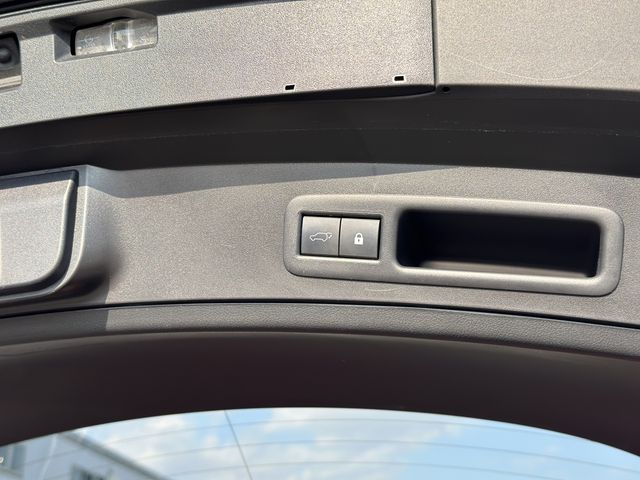 TOYOTA LEXUS UX200 2020