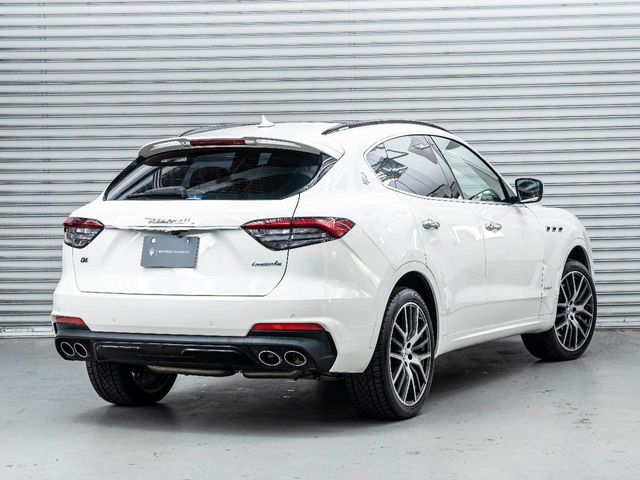 MASERATI MASERATI Levante 2021