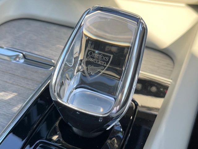 VOLVO VOLVO XC60 2023