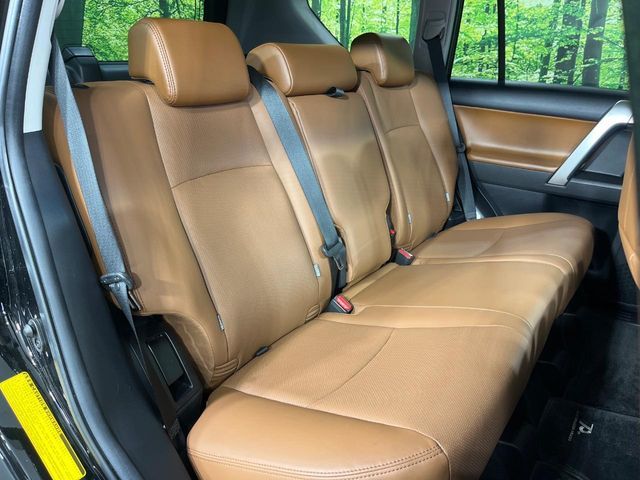 TOYOTA LANDCRUISER PRADO 2022