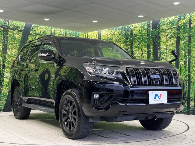 TOYOTA LANDCRUISER PRADO 2022