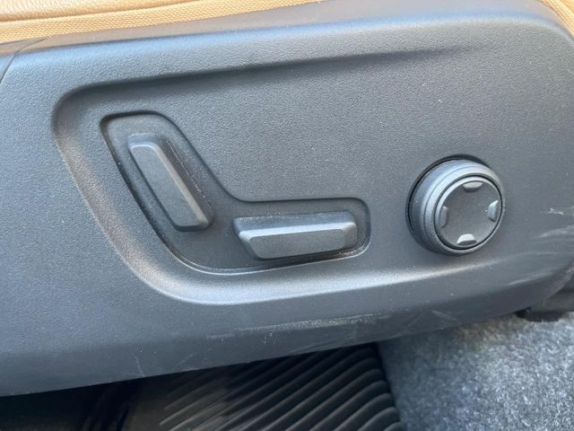 VOLVO VOLVO XC40 2021