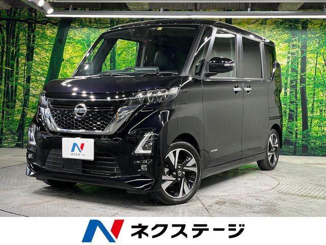 NISSAN ROOX 2022