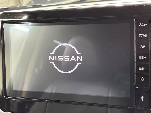 NISSAN ROOX 2022