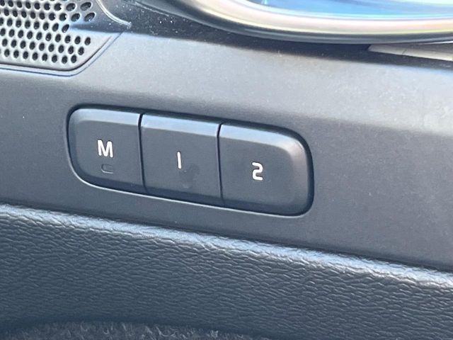 VOLVO VOLVO XC40 2021