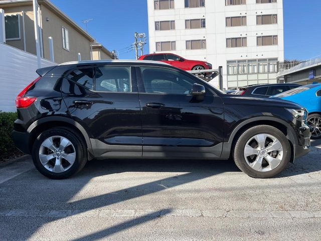 VOLVO VOLVO XC40 2021