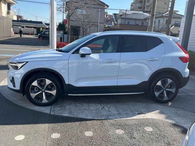 VOLVO VOLVO XC40 2024