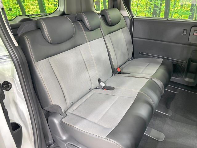 HONDA FREED e:HEV 2025