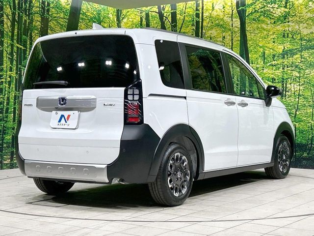 HONDA FREED e:HEV 2025