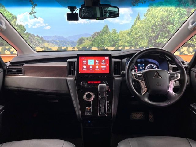 MITSUBISHI DELICA D:5 4WD 2024