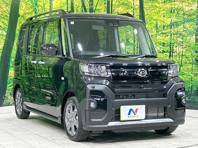 DAIHATSU TANTO FAN CROSS 2024