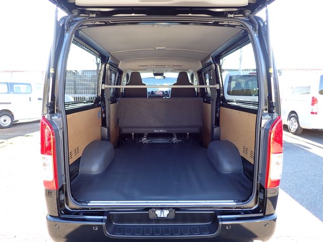 TOYOTA HIACE van 1.25t 2WD 2024