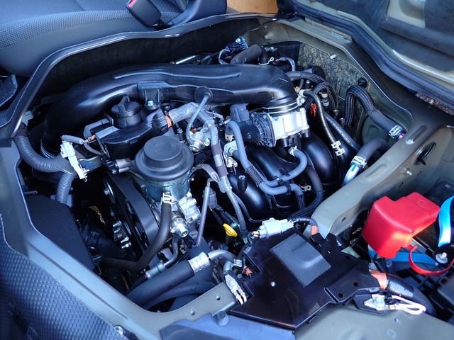 TOYOTA HIACE van 1.25t 2WD 2024