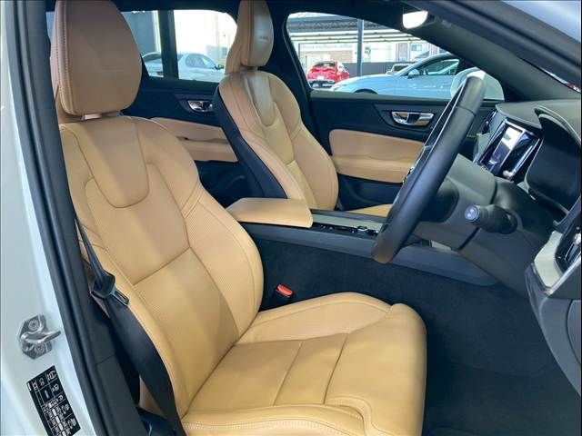 VOLVO VOLVO V60 2019