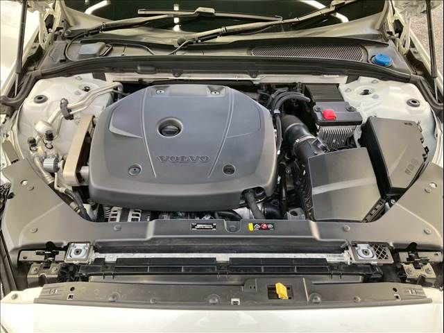 VOLVO VOLVO V60 2019