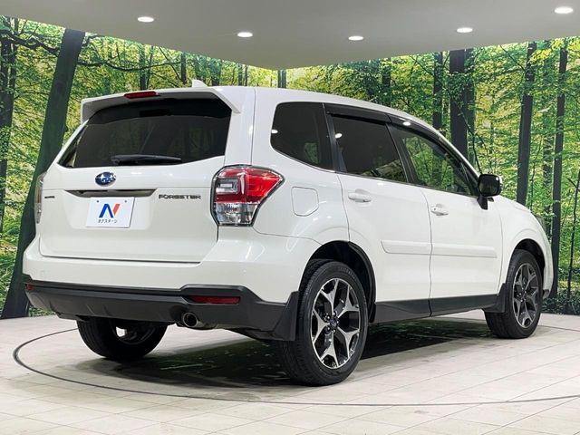 SUBARU FORESTER 2016