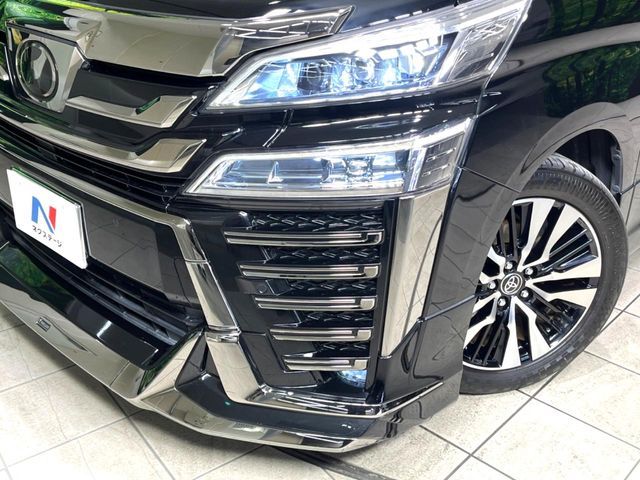 TOYOTA VELLFIRE 2019