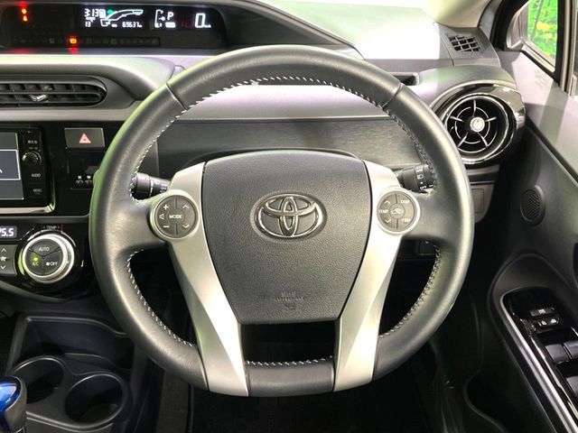 TOYOTA AQUA 2014