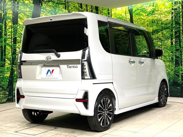 DAIHATSU TANTO CUSTOM 2022