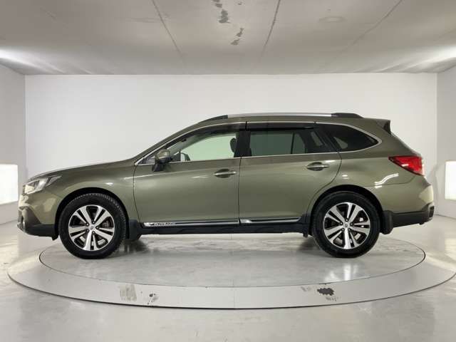 SUBARU LEGACY OUTBACK 2018