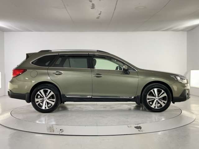 SUBARU LEGACY OUTBACK 2018