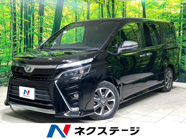 TOYOTA VOXY 2018 