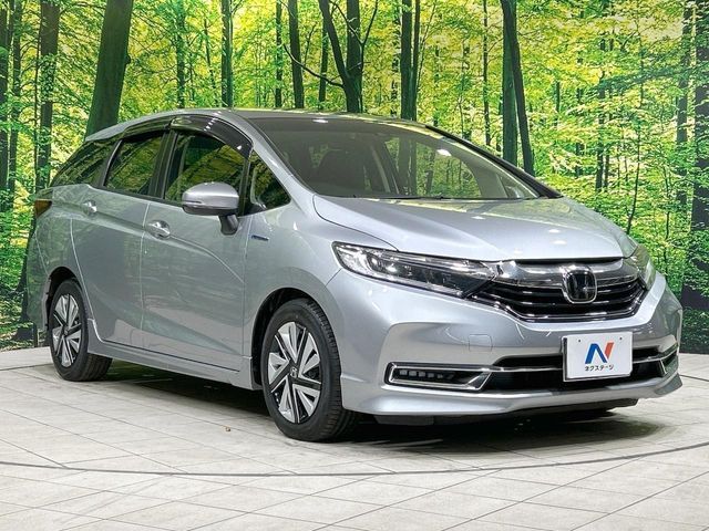 HONDA SHUTTLE HYBRID 2020