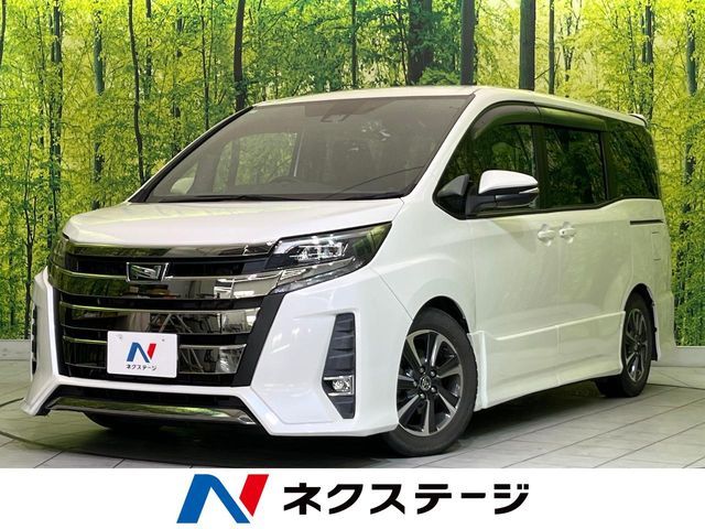 TOYOTA NOAH 2017