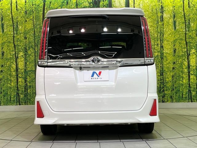 TOYOTA NOAH 2017