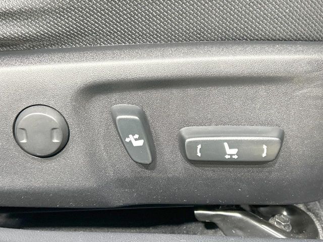 TOYOTA CAMRY HYBRID 2013