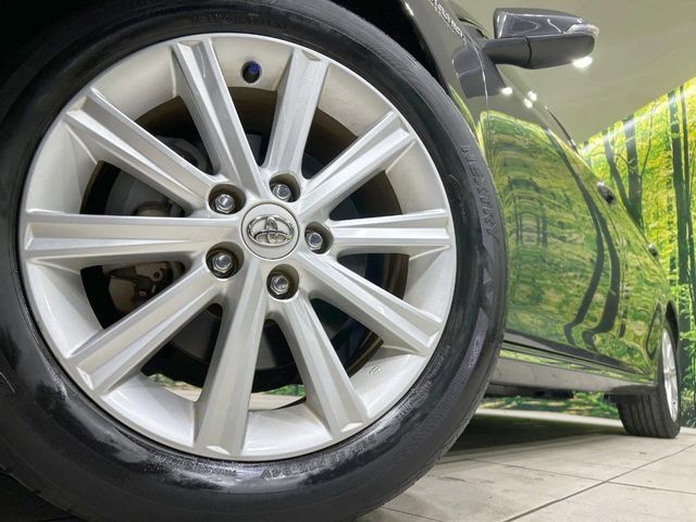 TOYOTA CAMRY HYBRID 2013