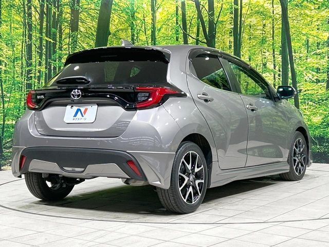 TOYOTA YARIS 2020