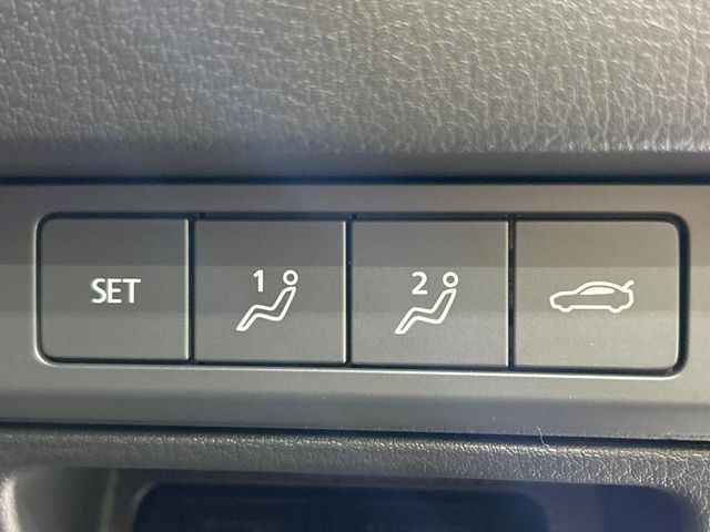 MAZDA MAZDA3 SEDAN 2023