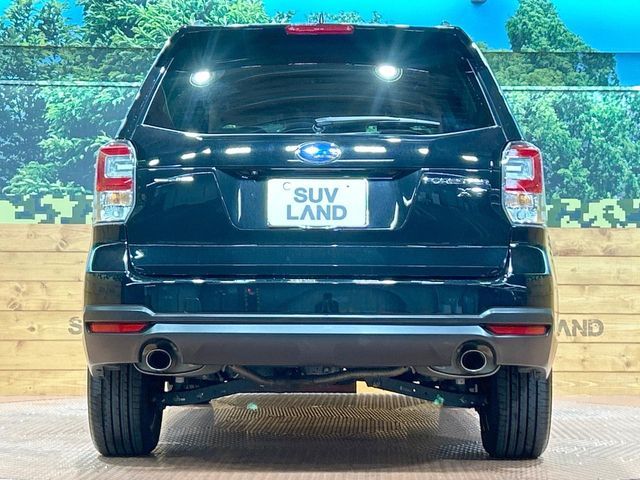 SUBARU FORESTER 2017