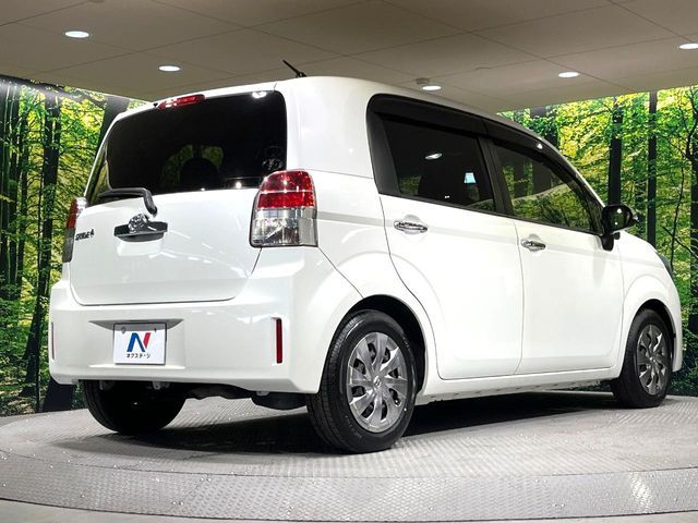 TOYOTA SPADE 2015