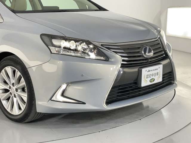 TOYOTA LEXUS HS250h 2015