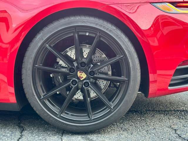 PORSCHE PORSCHE 911 2024