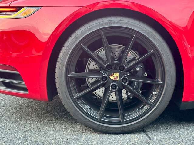 PORSCHE PORSCHE 911 2024