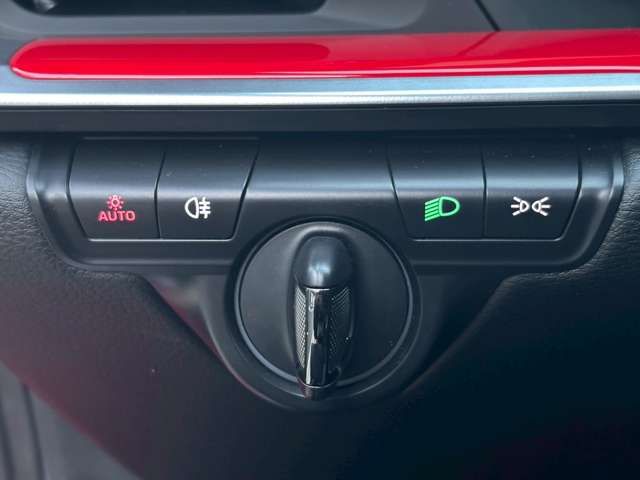 PORSCHE PORSCHE 911 2024