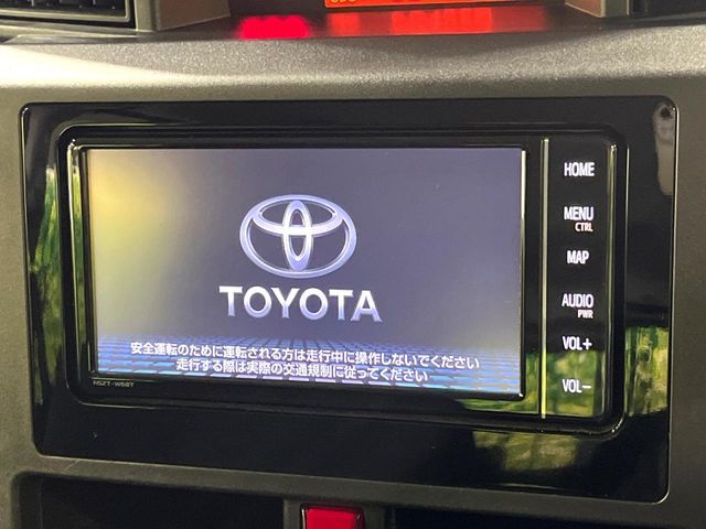 TOYOTA ROOMY 2020