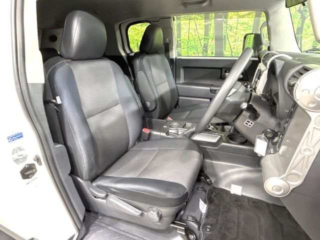 TOYOTA FJ CRUISER 4WD 2013