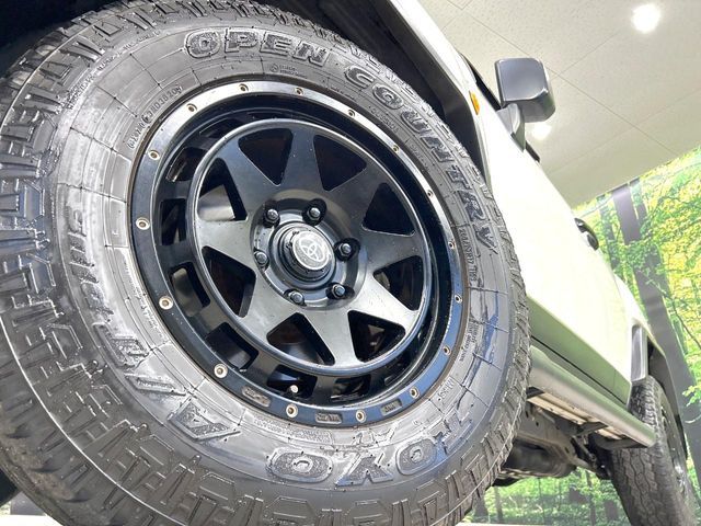 TOYOTA FJ CRUISER 4WD 2013