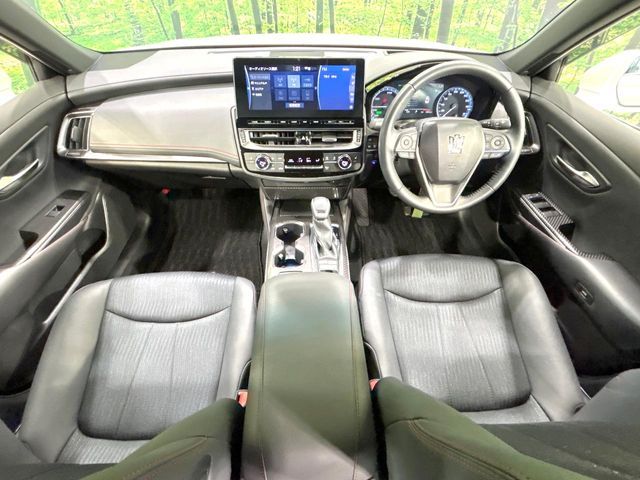 TOYOTA CROWN sedan hybrid 2021