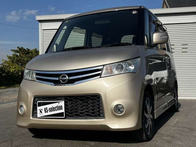 NISSAN ROOX 2012