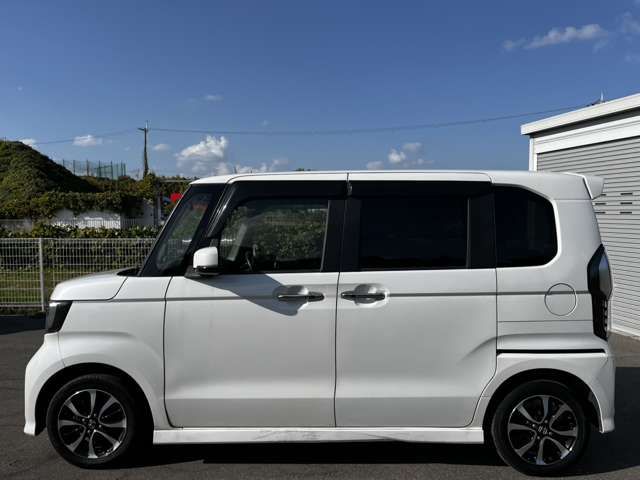 HONDA N BOX CUSTOM 2018