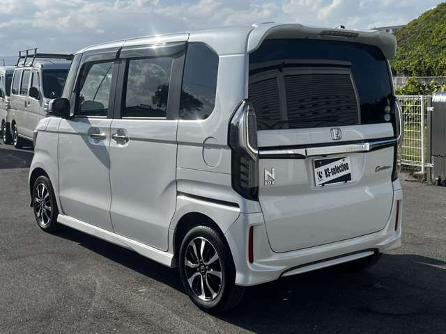 HONDA N BOX CUSTOM 2018