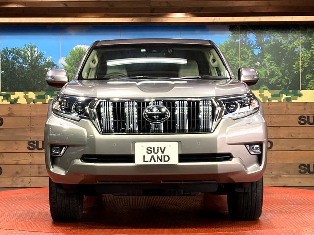 TOYOTA LANDCRUISER PRADO 2023