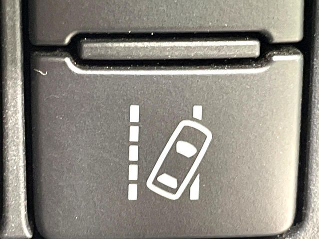 TOYOTA COROLLA FIELDER HYBRID 2015