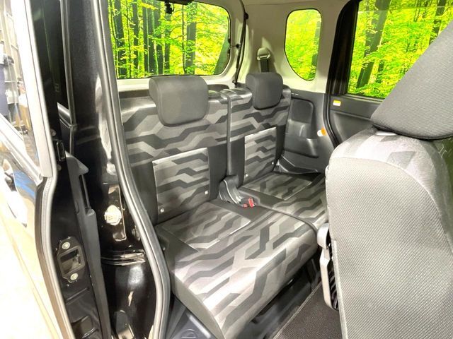 DAIHATSU TANTO FAN CROSS 2023